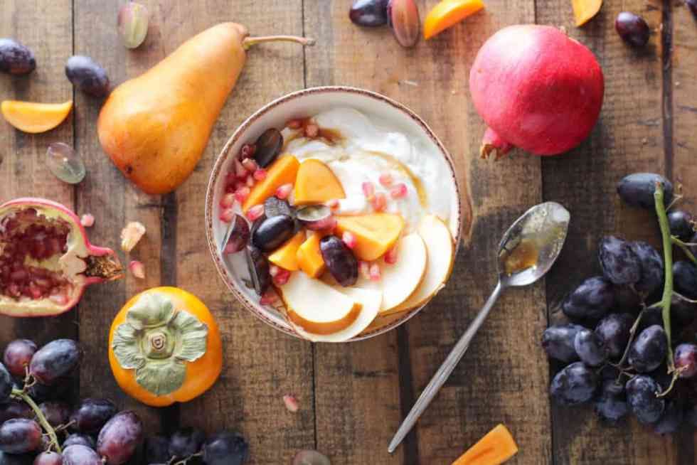 yogurt with fresh fruit